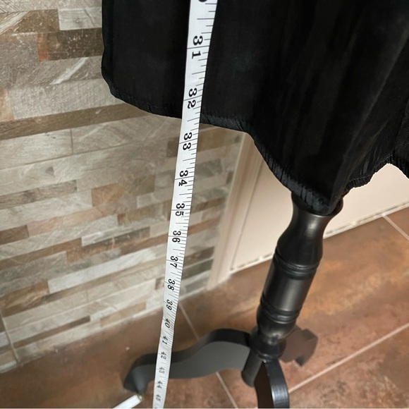 𝅺OPT ONE PRETTY TIME Tianna Mini Dress XL Black Pleated Ruffle Tiered Silky - Picture 11 of 16